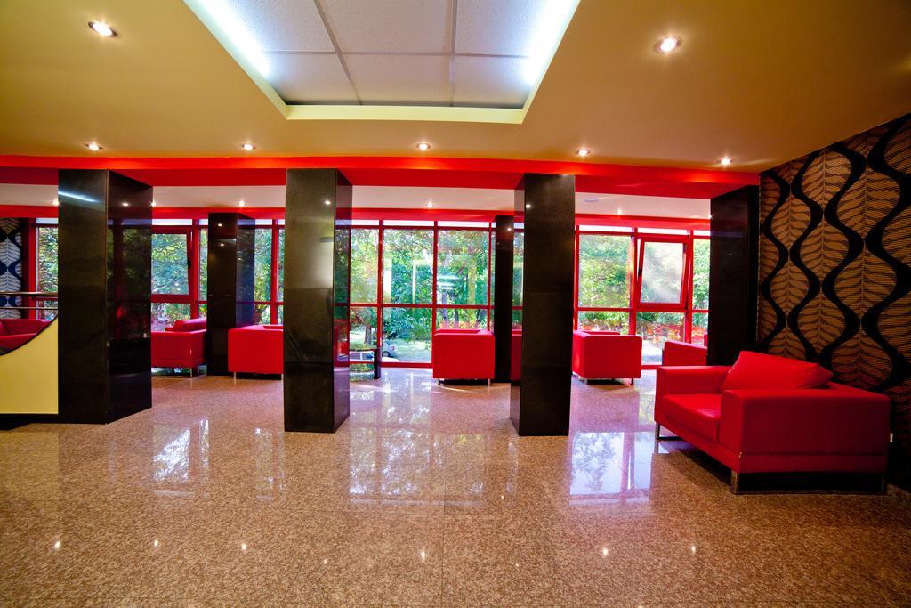 Hotel Dana 아마라 외부 사진